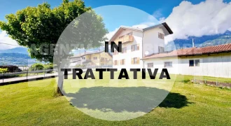 APPARTAMENTO CON TERRENO EDIFICABILE