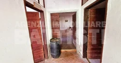 CASA INDIPENDENTE CON TERRENO