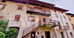 PORZIONE TERRA-TETTO