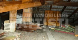 VILLA CON GIARDINO
