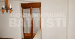 PORZIONE CON TERRENO