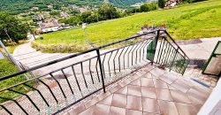 PORZIONE CON CORTILE PRIVATO