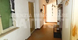 PORZIONE CON TERRENO