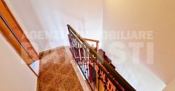 PORZIONE CON CORTILE PRIVATO