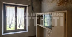 PORZIONE CON TERRENO