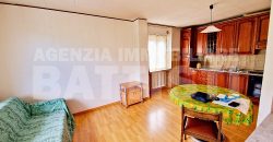 PORZIONE CON CORTILE PRIVATO