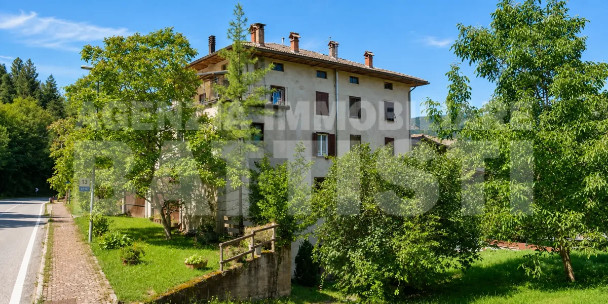 APPARTAMENTO CON GARAGE E POSTO AUTO – LONA / LASES