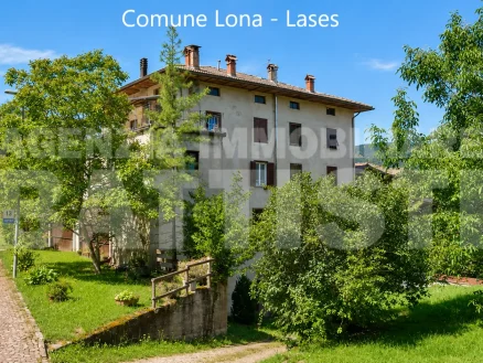 APPARTAMENTO CON GARAGE E POSTO AUTO – LONA / LASES