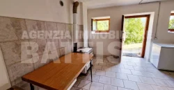 PORZIONE IN COLLINA RISTRUTTURATA