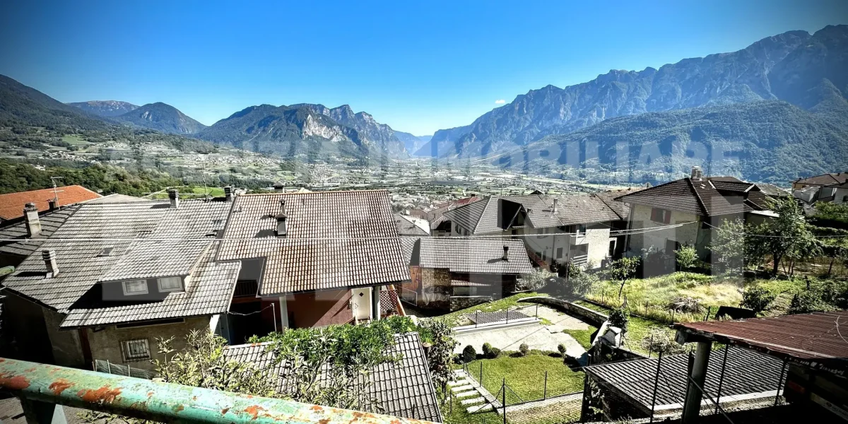 CASA INDIPENDENTE CON VISTA PANORAMICA