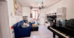 CASETTA CON TERRAZZO