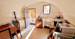 CASETTA CON TERRAZZO