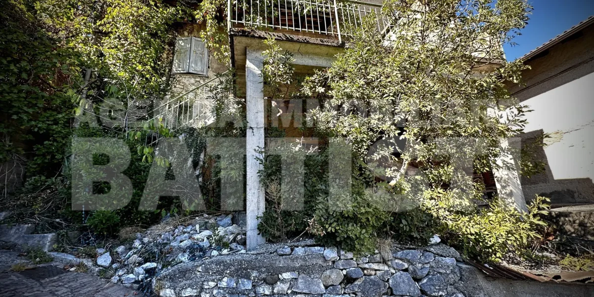 CASA INDIPENDENTE CON VISTA PANORAMICA