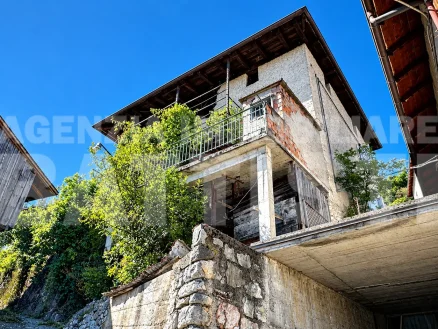 CASA INDIPENDENTE CON VISTA PANORAMICA