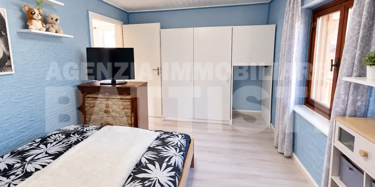 CASETTA CON TERRAZZO