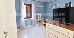 CASETTA CON TERRAZZO