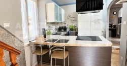 CASETTA CON TERRAZZO