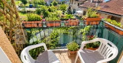 CASETTA CON TERRAZZO