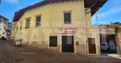 PORZIONE CON NEGOZIO E RUSTICO