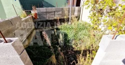 CASETTA CON TERRAZZO
