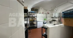 PORZIONE CON NEGOZIO E RUSTICO