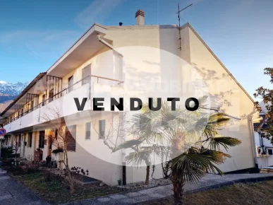 VILLETTA A SCHIERA